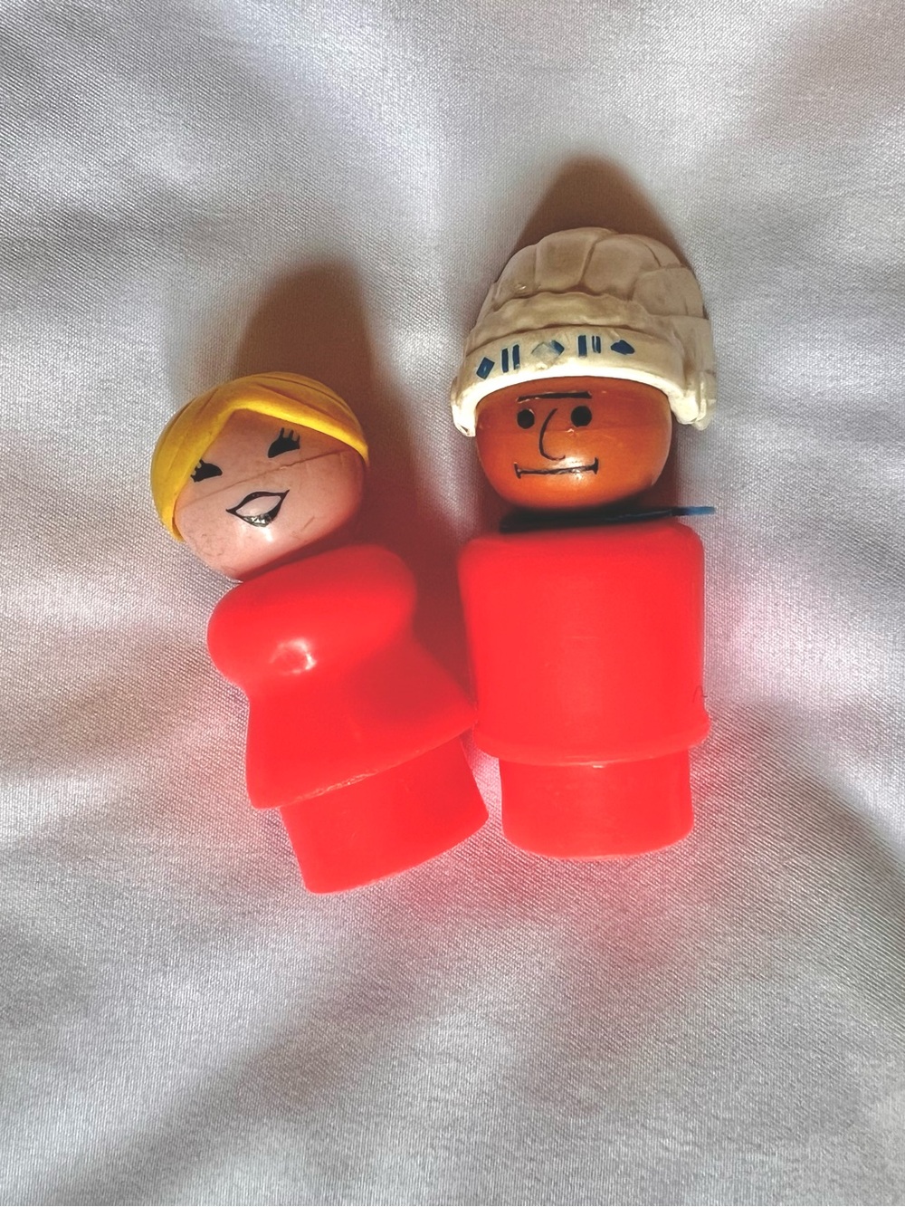 VNTG Fisher Price Little People Bundle Native American Chief & Blonde Lady